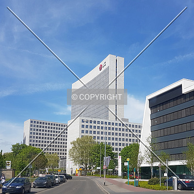 LG Tower by Nephilim