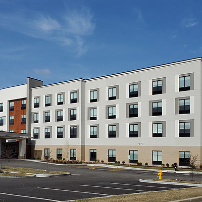 Hampton Inn O'Fallon by Ryan Hildebrand