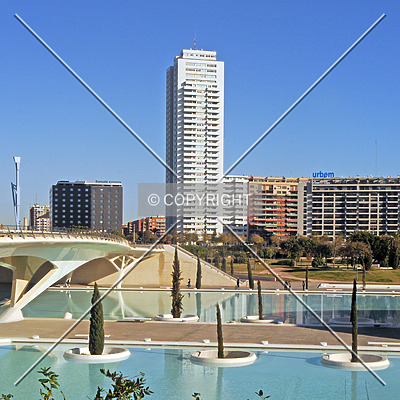 Torre de Francia by Jorge Molina