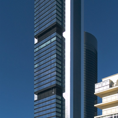 Torre Caja Madrid by Cesar Serrano