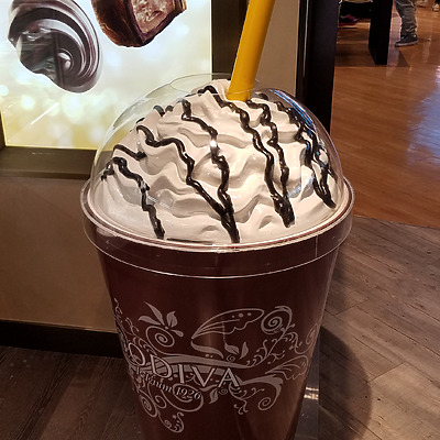 Taoyuan International Airport Terminal 1 by Ryan Hildebrand