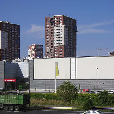 Torre IX by Mikel Allende