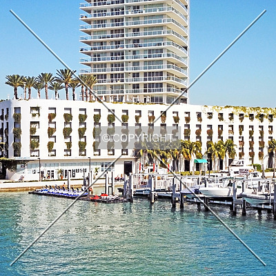ICON at South Beach by Jorge Molina