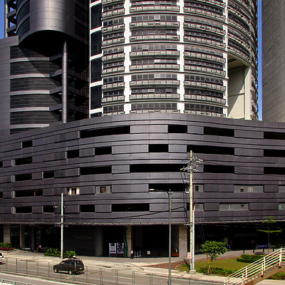 Skysuites Tower by Daniel Kieckhefer
