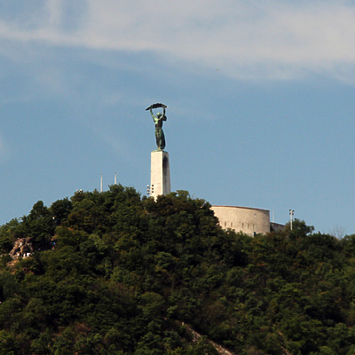 Liberty Statue by Kjetil Balog