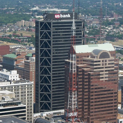One US Bank Plaza by Ryan Hildebrand