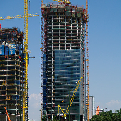 Torre Espacio by Cesar Serrano