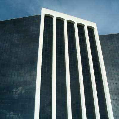 Heritage Plaza by Rodney Gunn