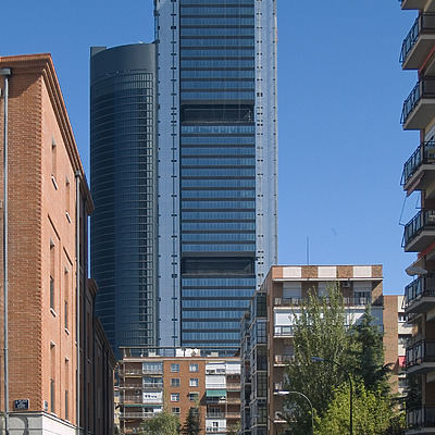 Torre Caja Madrid by Cesar Serrano