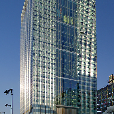One Churchill Place by Cesar Serrano