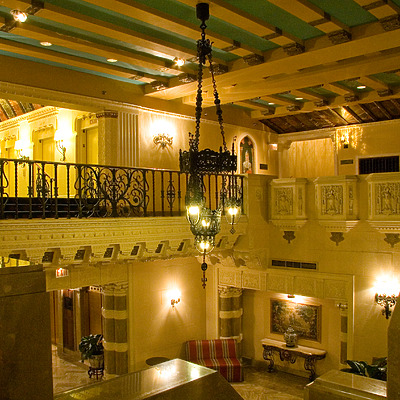 InterContinental Chicago Hotel by Pavel Toczynski