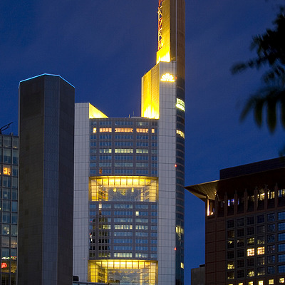 Commerzbank Tower by Pavel Toczynski