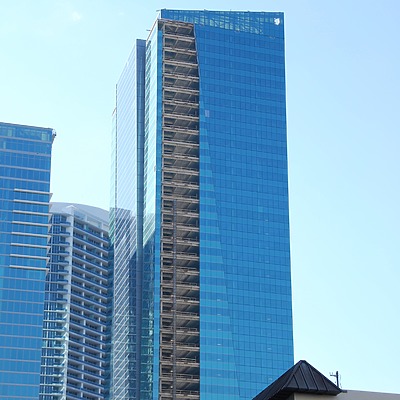Wells Fargo Center by Huopa