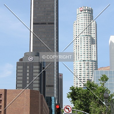 Aon Center by Emmanuel D.