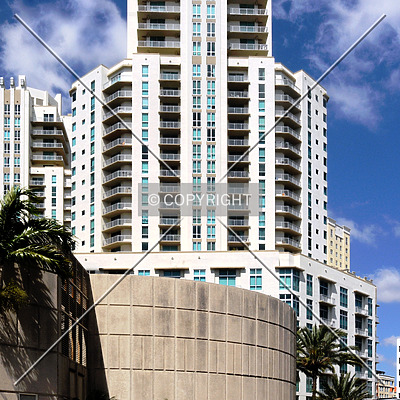 Metropolis One at Dadeland by Jorge Molina