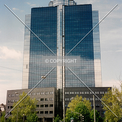 Büro Center Nibelungenplatz by Nephilim