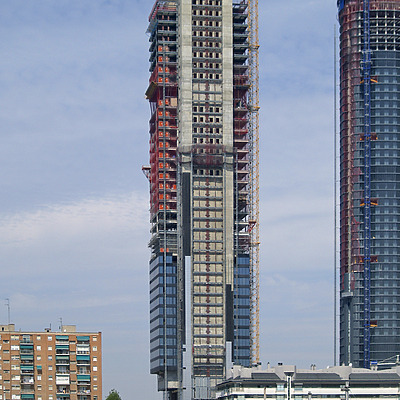 Torre Caja Madrid by Cesar Serrano