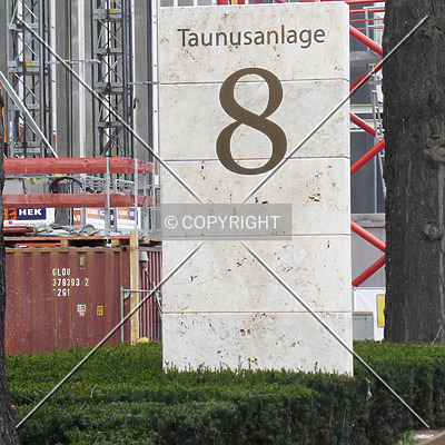 Taunusanlage 8 by Nephilim