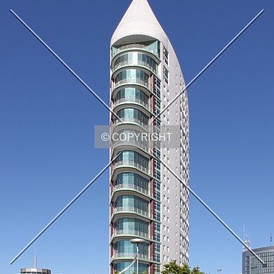 Torre São Rafael by Emmanuel D.