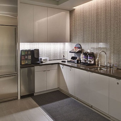 One Metropolitan Square by PARIC Corporation