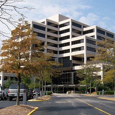 Edward Jones Building by Ryan Hildebrand