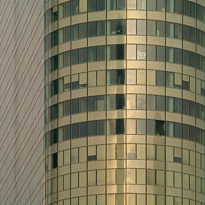 Coeur Défense by Cesar Serrano