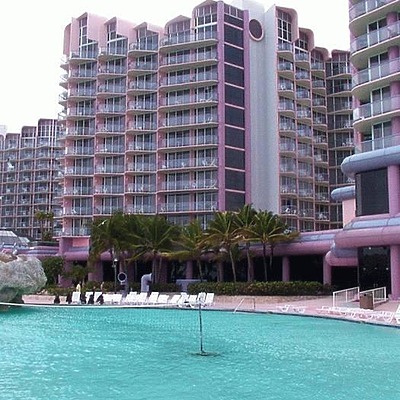 Wyndham Nassau Resort Tower H by Daniel Kieckhefer