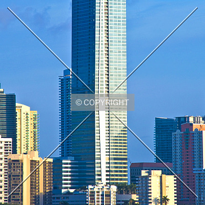 Four Seasons Hotel & Tower by Jorge Molina