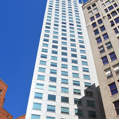 345 California Center by Huopa