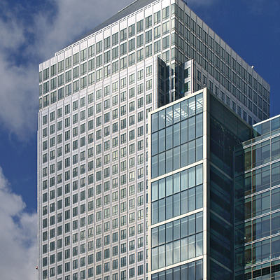 One Canada Square by Cesar Serrano