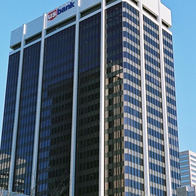US Bank Tower by Brian LoBue