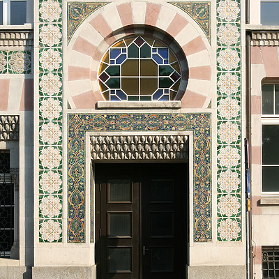 Yenidze by Michiel van Dijk
