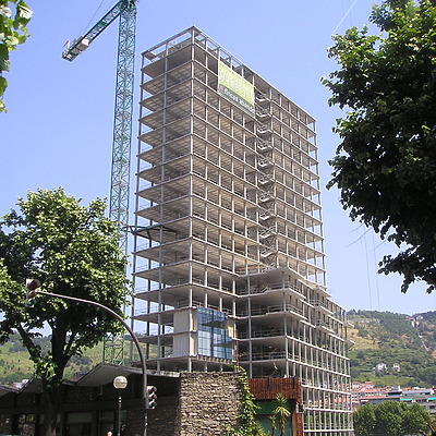 Isozaki Atea I by Mikel Allende