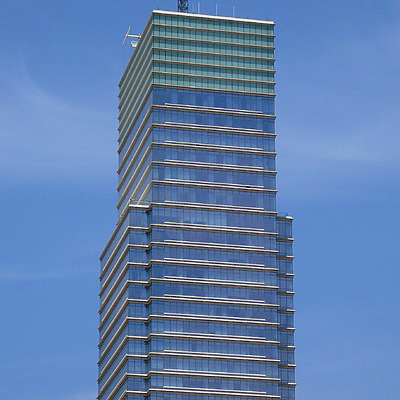 Bloomberg Tower by Nate Lindsey