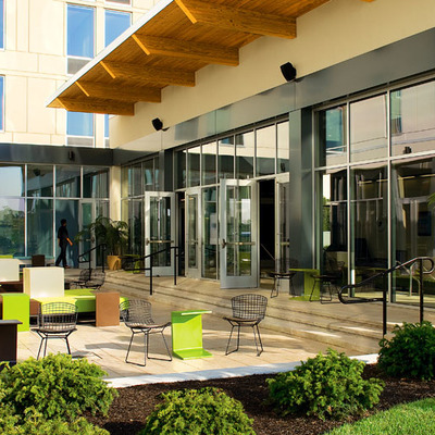 aloft Winchester by Starwood Hotels & Resorts Worldwide, Inc.