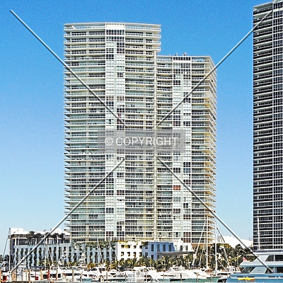 ICON at South Beach by Jorge Molina