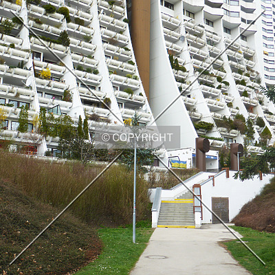 Wohnpark Alterlaa - Block B1-B2 by Nephilim