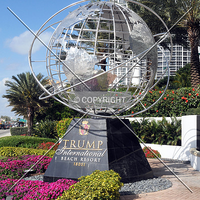 Trump International Sonesta Beach Resort by Jorge Molina