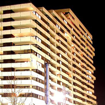 Donau Center by Oliver Klaus Graf