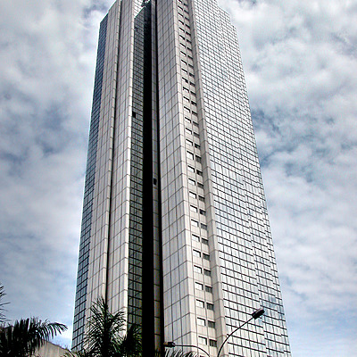 Torre De Cali by Jim Schwartz