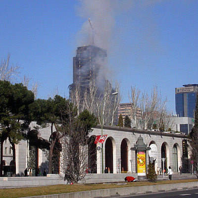 Edificio Windsor by Cesar Serrano