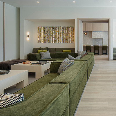 1000M by Tom Rossiter