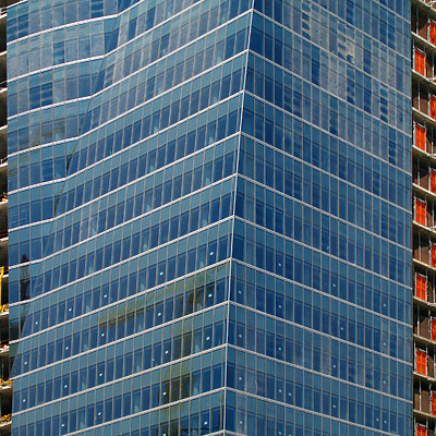 Torre Espacio by Cesar Serrano