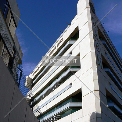 Edificio Administrativo de la UAEM by Luis Ibáñez