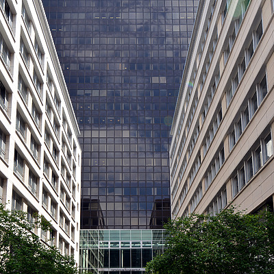 Internationales Handelszentrum Berlin by John W. Cahill