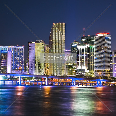 Southeast Financial Center by Jorge Molina