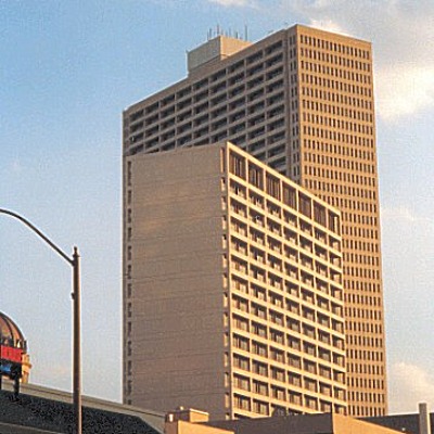 Bank of America Center by Kevin Lehnhardt