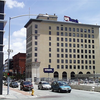 US Bank Building by Mel Foster Commercial Real Estate Services