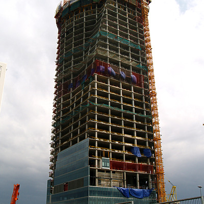 Torre Espacio by Cesar Serrano