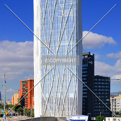 Torre Diagonal Zero Zero by David Guija